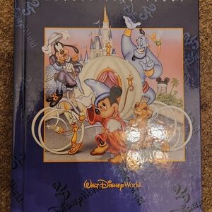 Walt Disney World 25 Years Anniversary Keepsake Souvenir hardcover book 1995